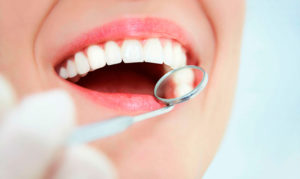 В каких случаях нужна имплантация зубов?